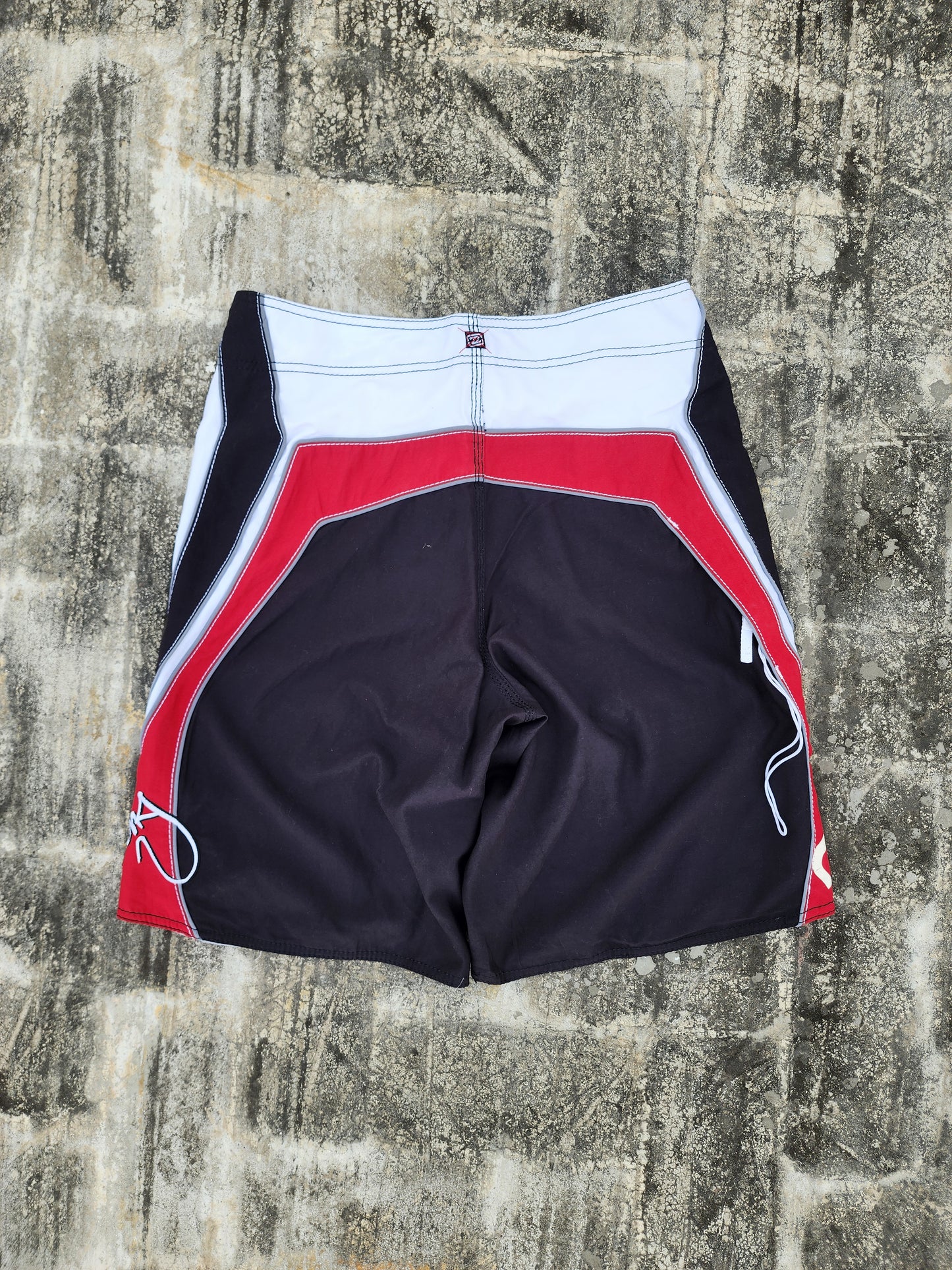 Vintage Billabong Surfing Shorts (31)