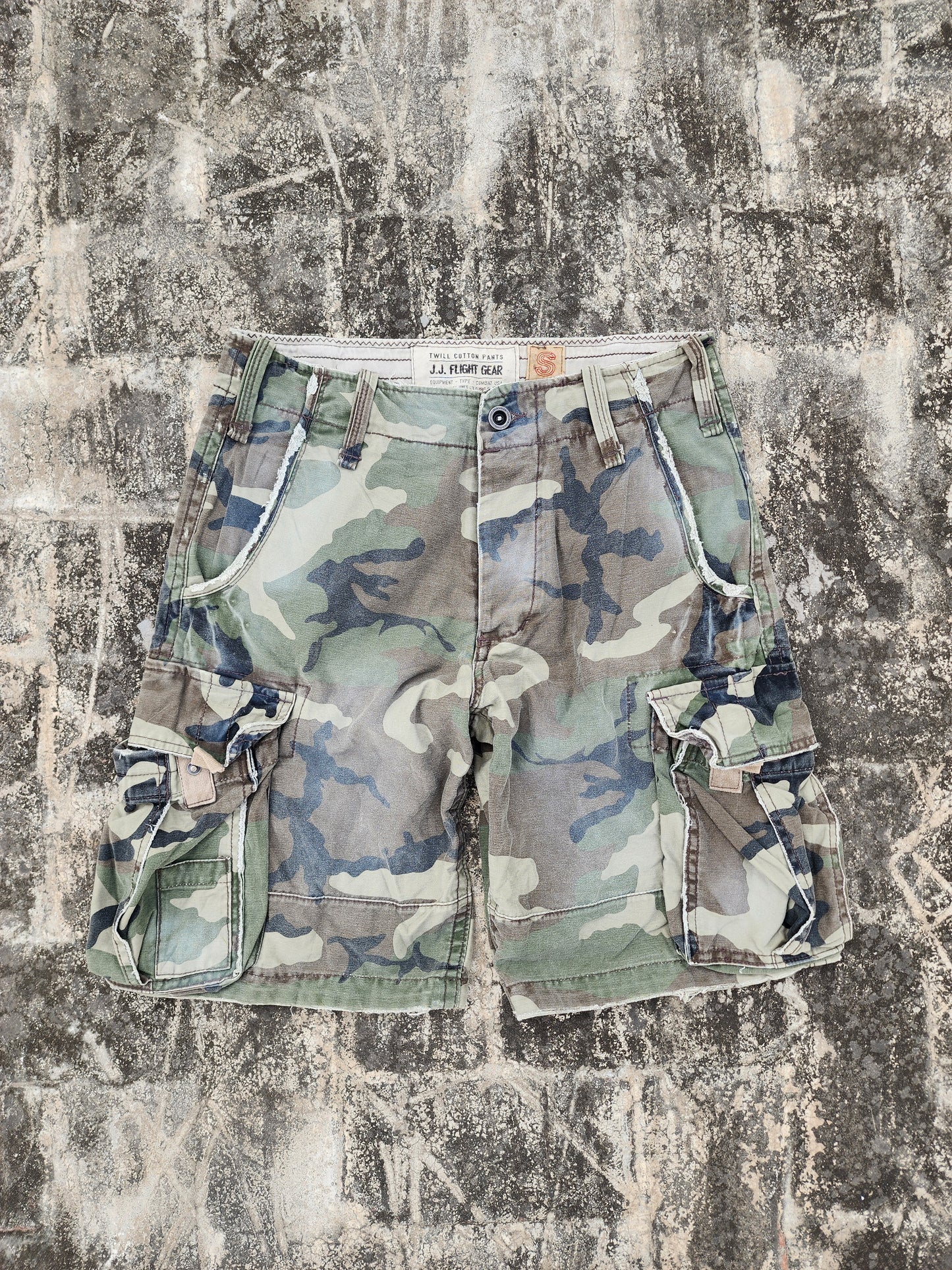 Jack and Jones Workwear Camo Jorts (31)