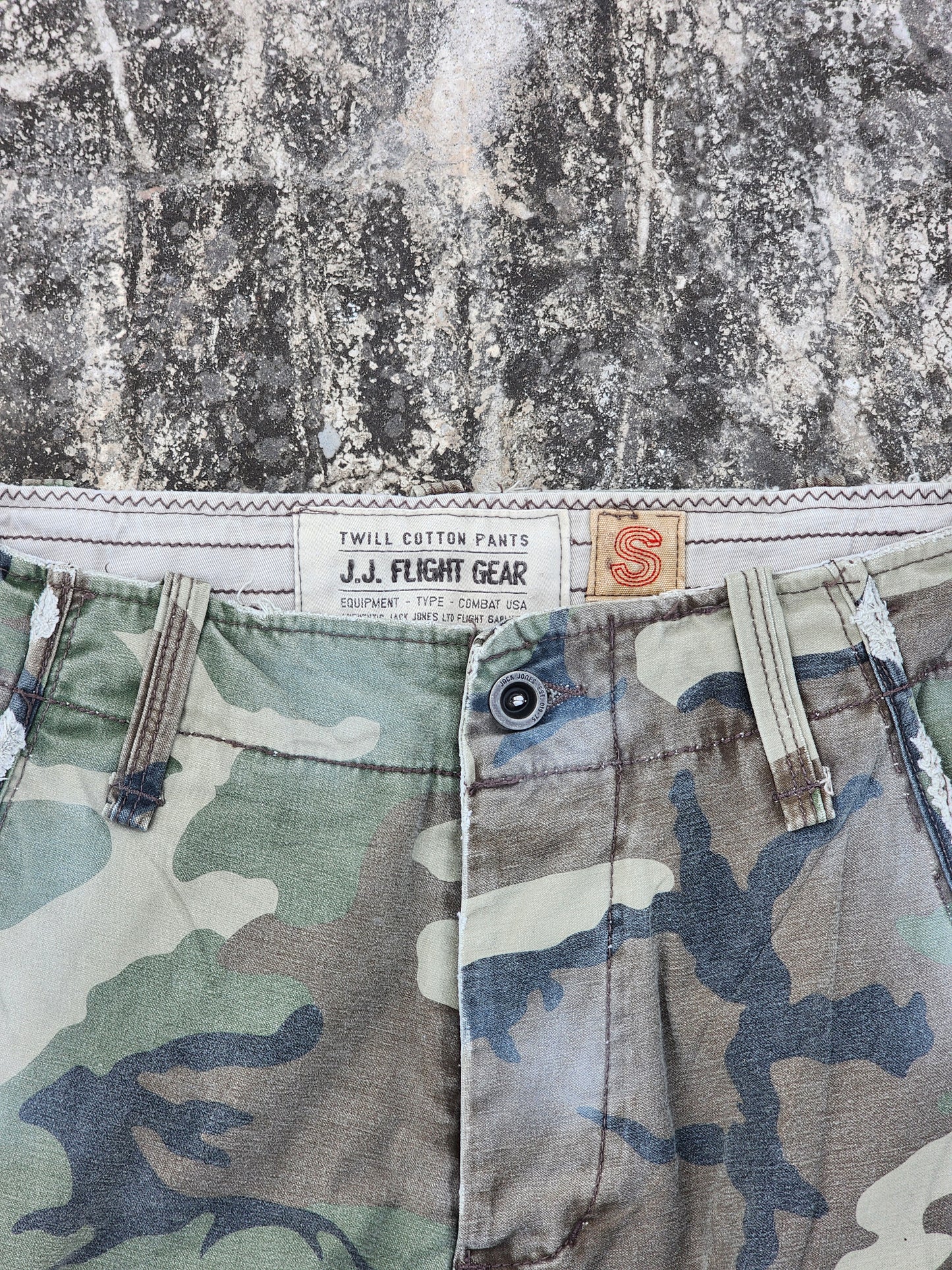 Jack and Jones Workwear Camo Jorts (31)