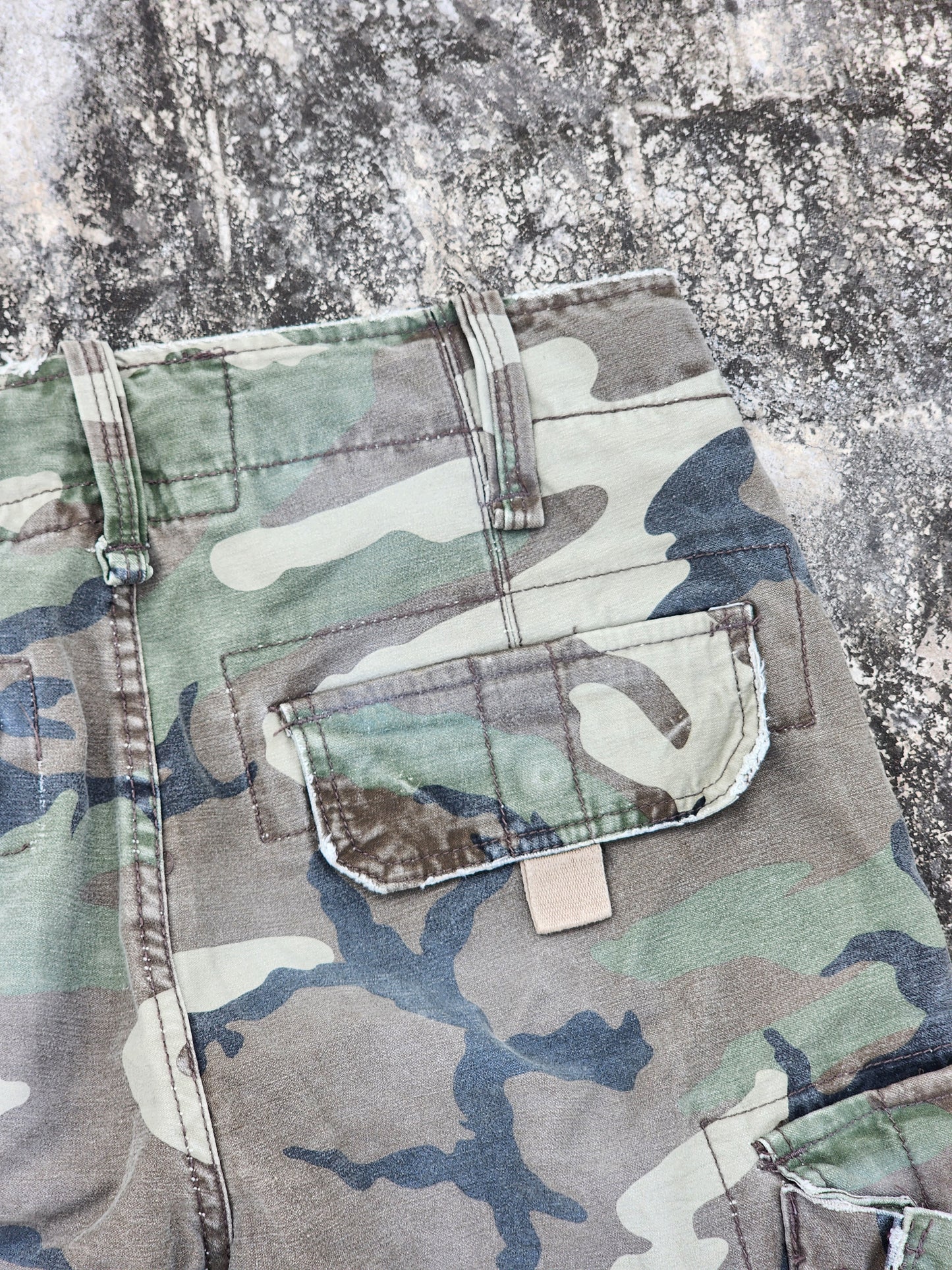 Jack and Jones Workwear Camo Jorts (31)