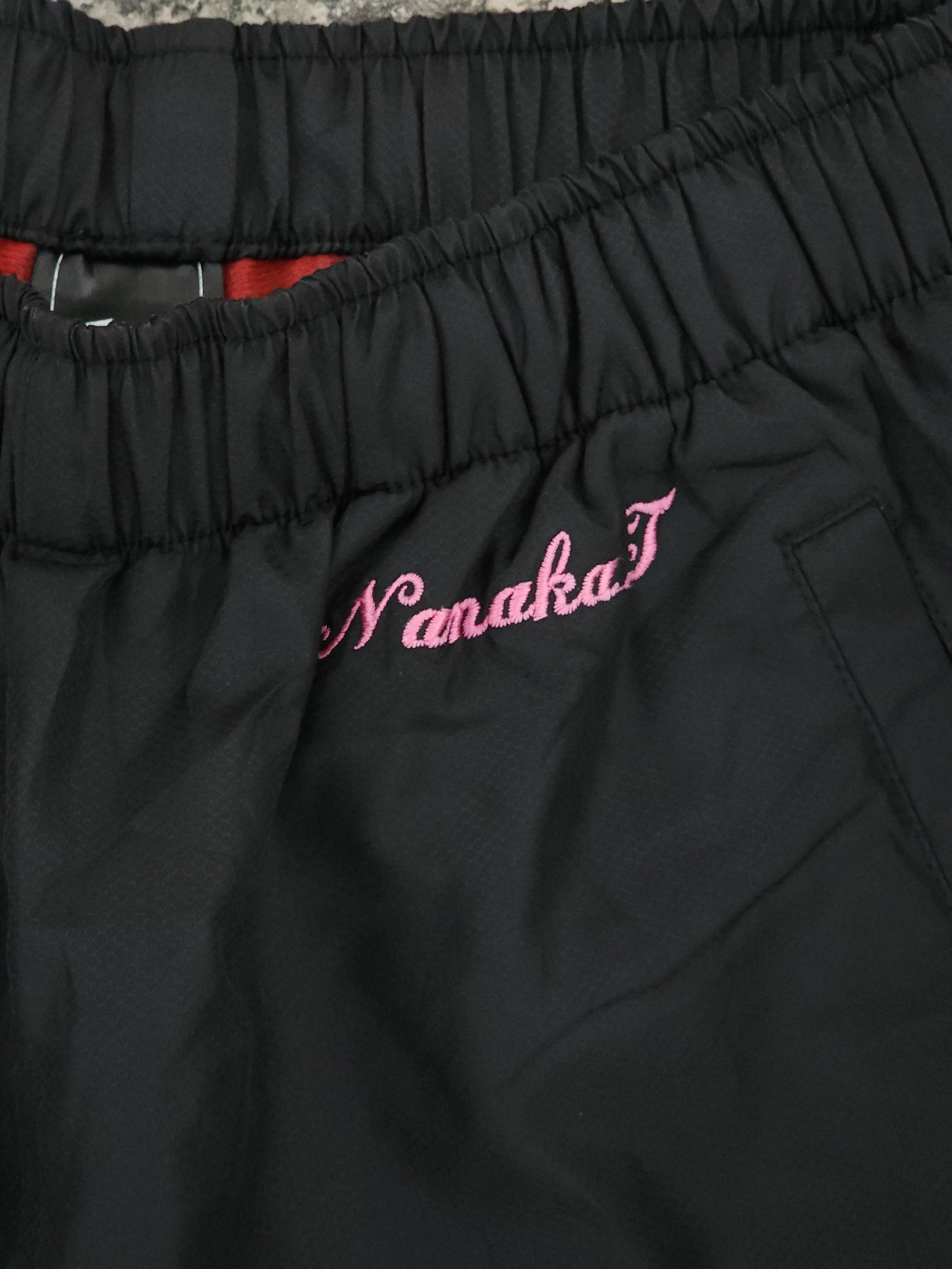 Vintage Mizuno Black - Pink Baggy Trackpants (S)