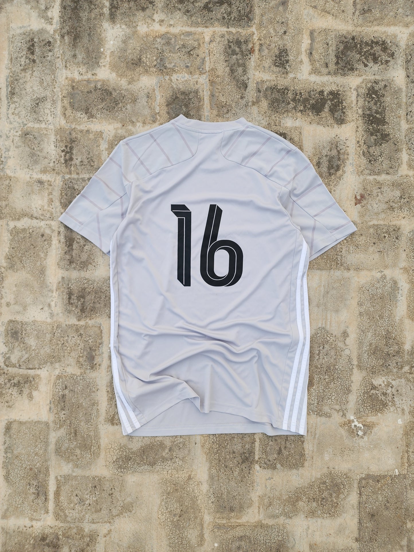 Adidas AeroReady Grey Cesa 16 Football Jersey (M)