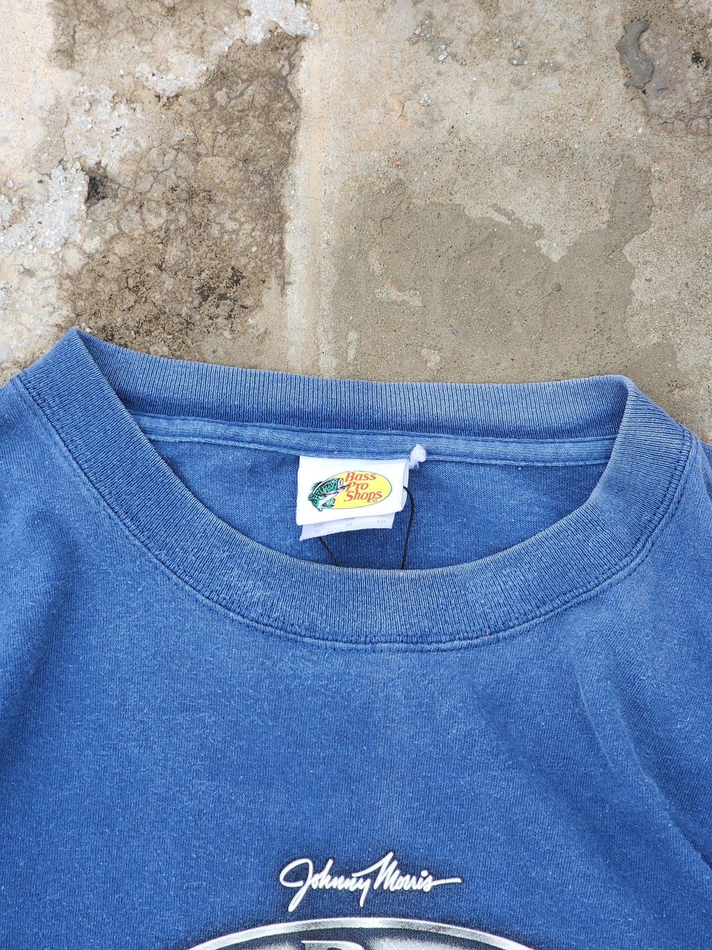 Bass Pro Shops Metallic Graphic Tee (L)