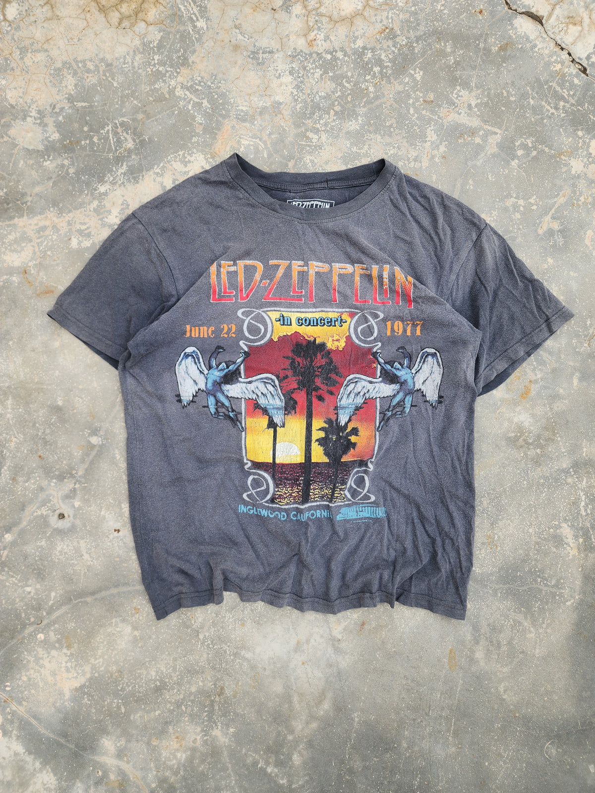 Led Zeppelin Inglewood California in Concert Tour 2018 Tee (S/M)