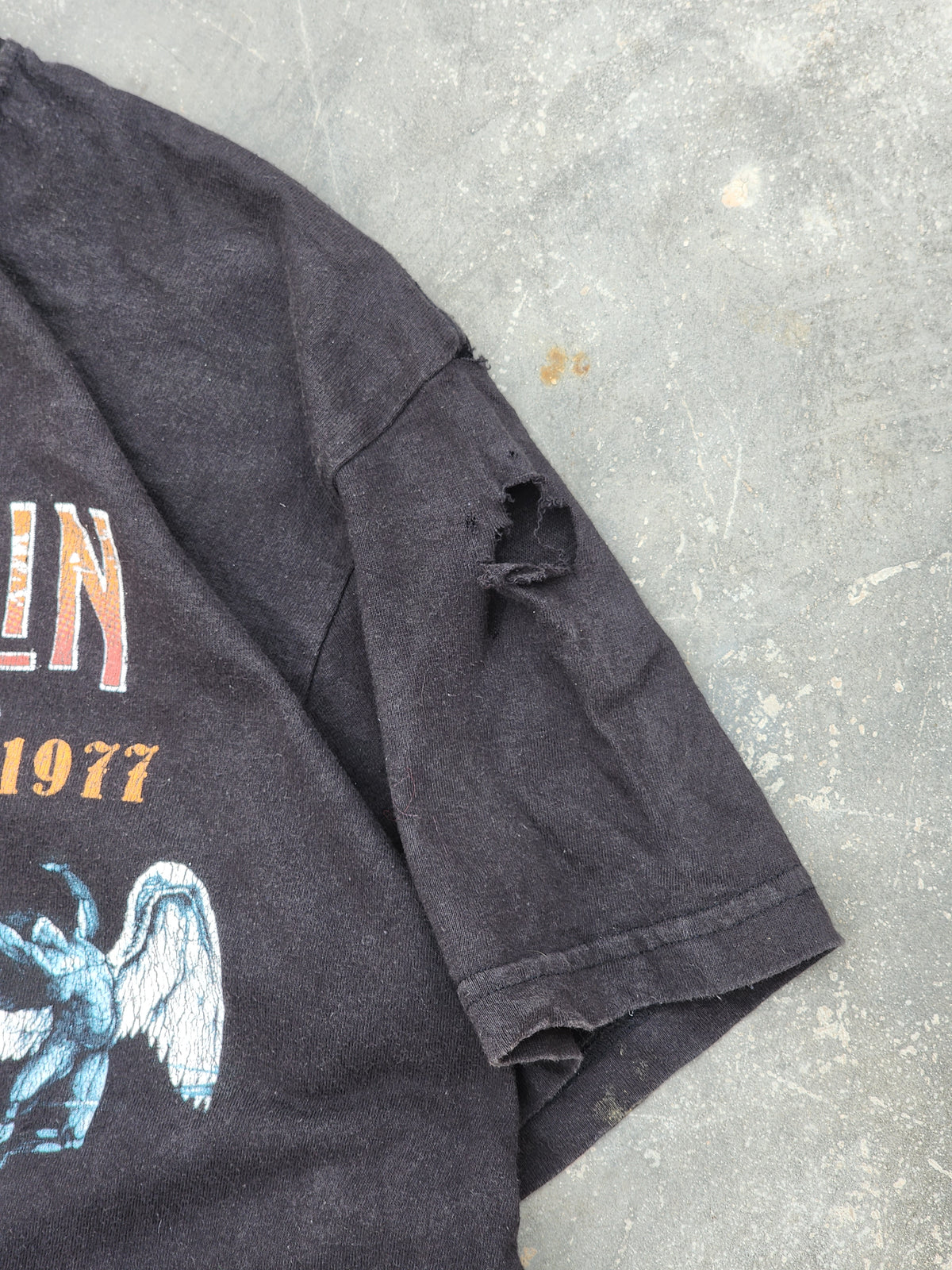 Vintage 2008 Led Zeppelin Distressed Tee (L)