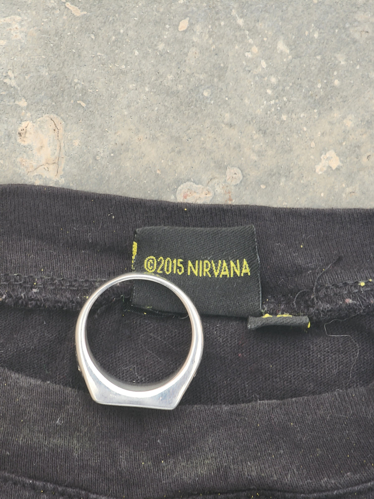 Nirvana 2015 Black and Yellow Baby Tee (S/M)