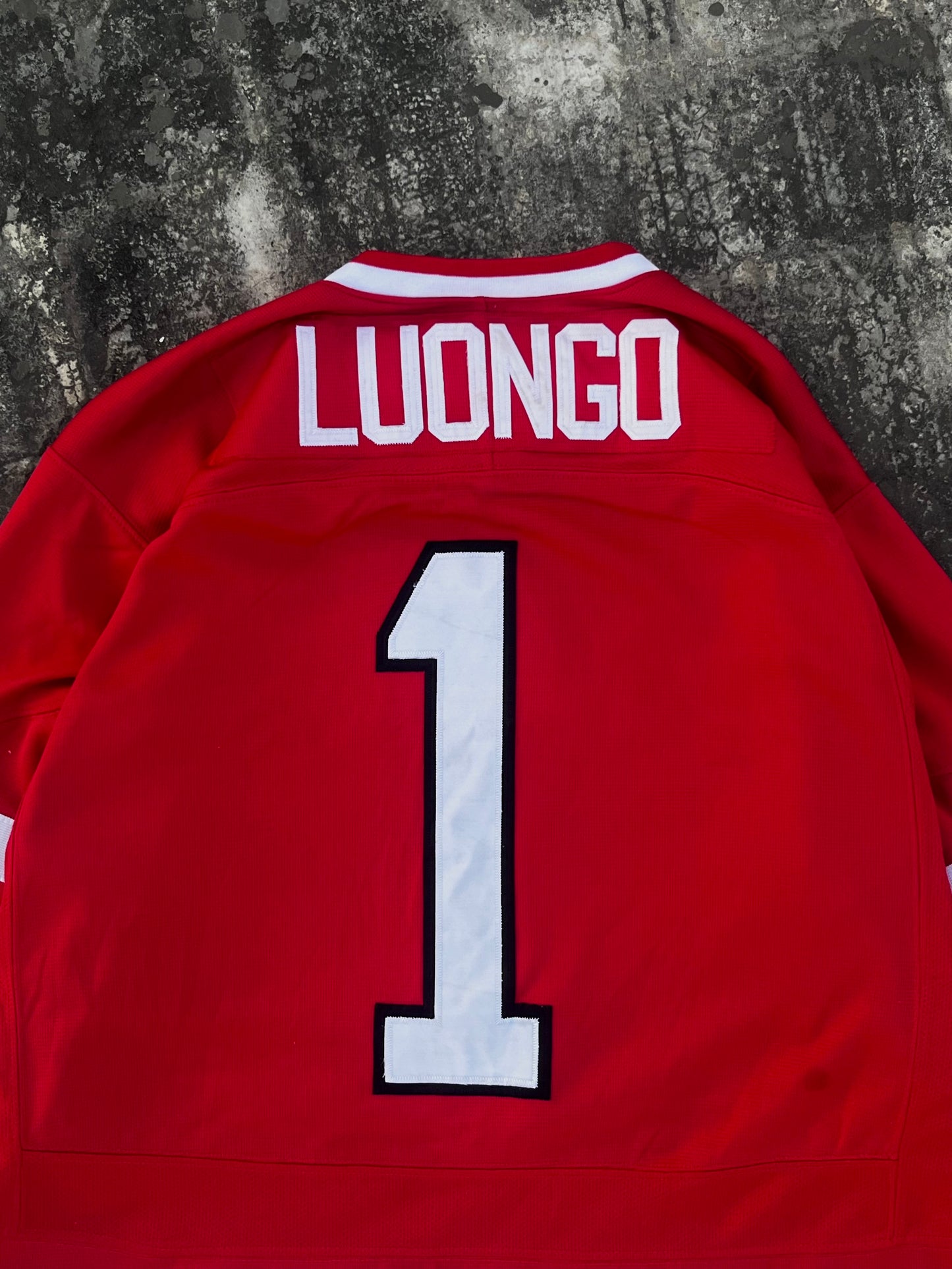 Vintage 2010 nike Canada hockey jersey