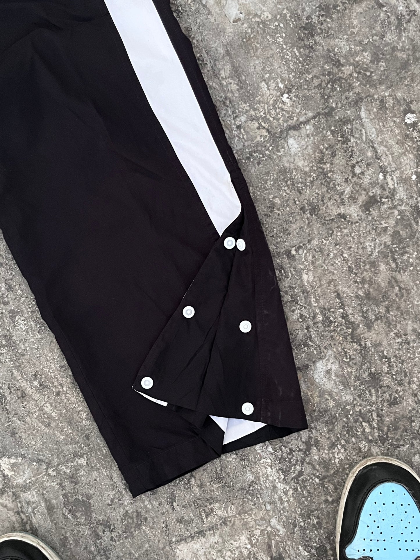 Under Armor Trackpants (M)