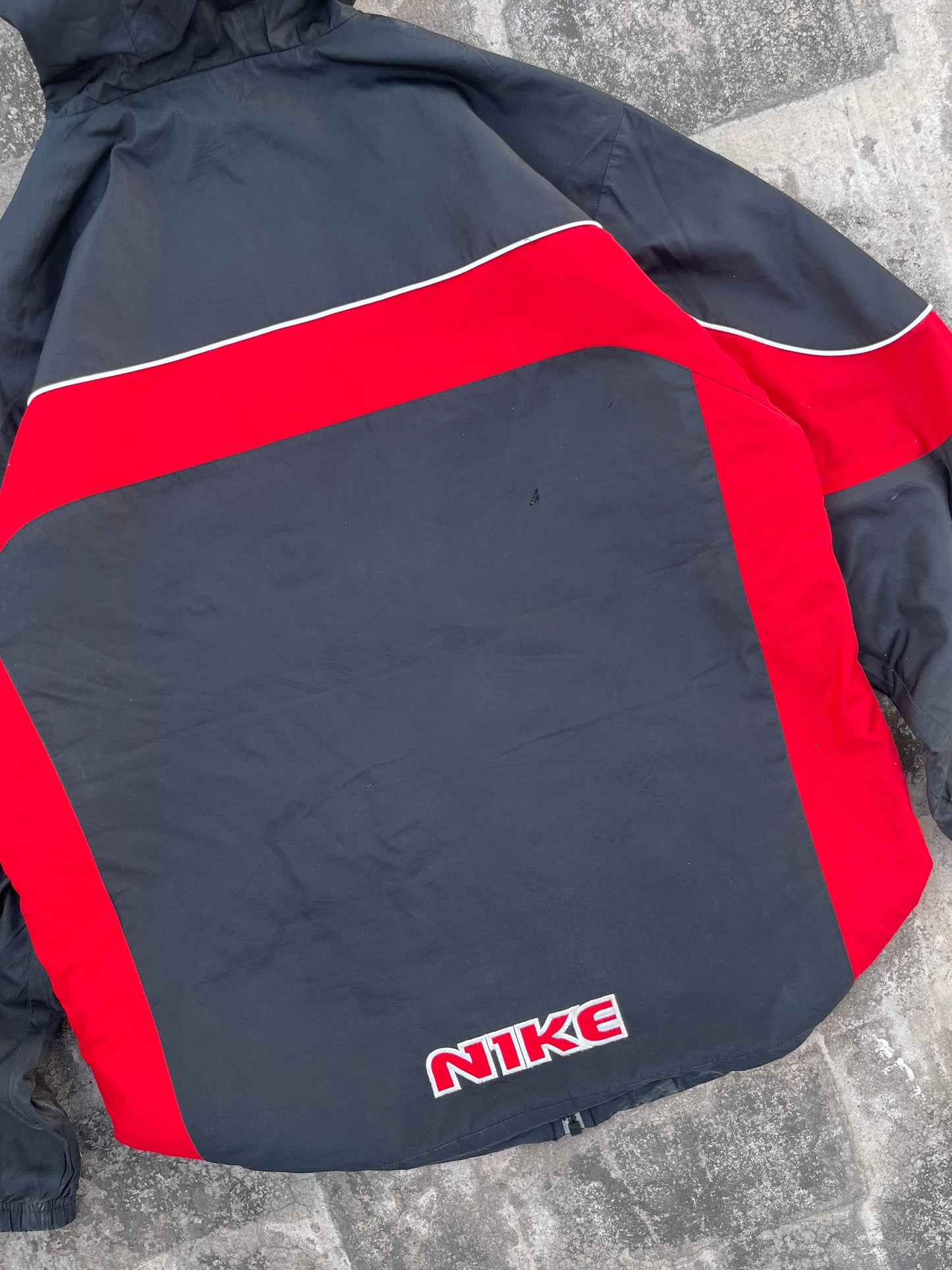 Nike Vintage Windbreaker (M/L)