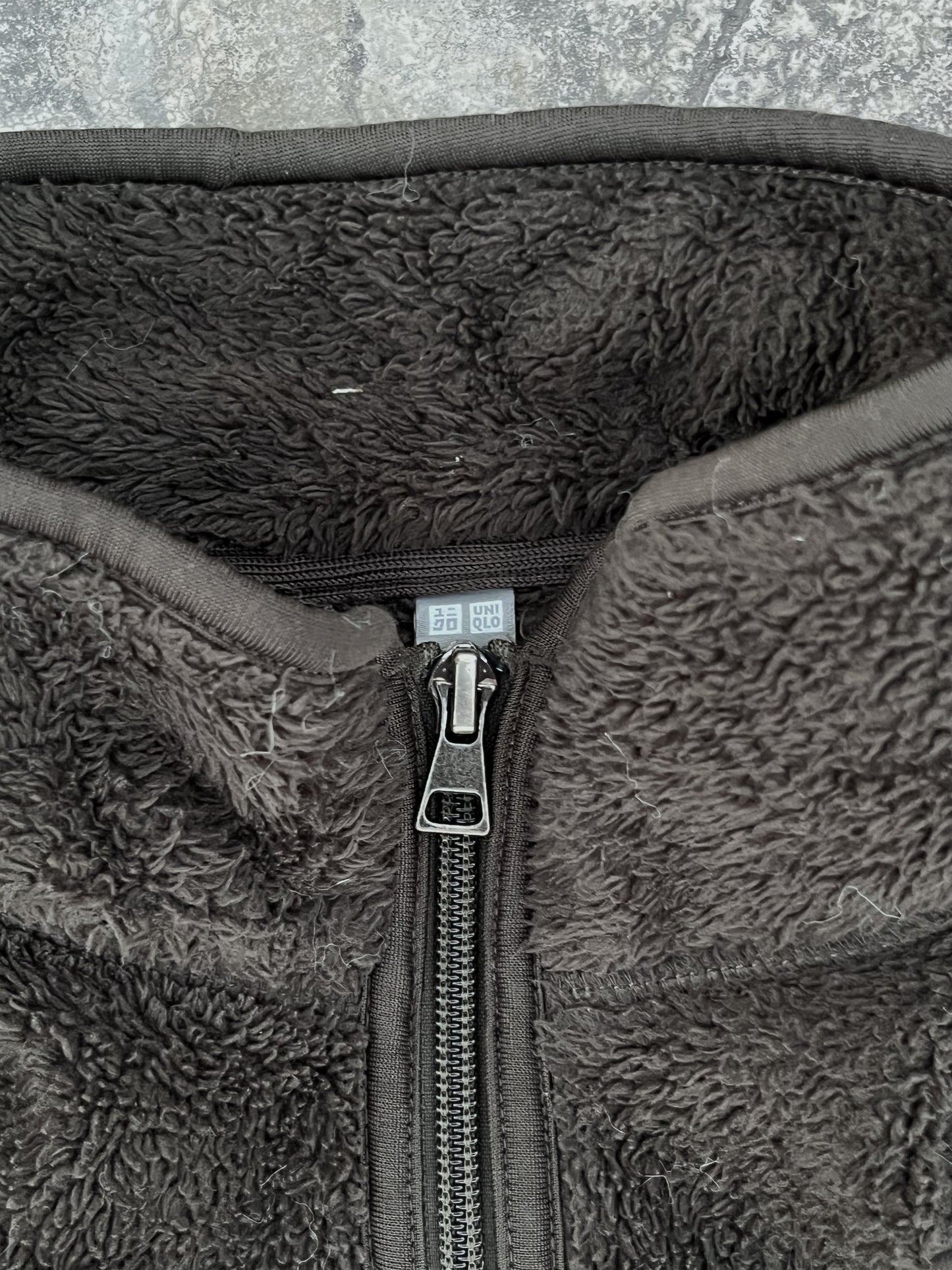 Uniqlo Dark Grey Fur Fleece Zipper (M)