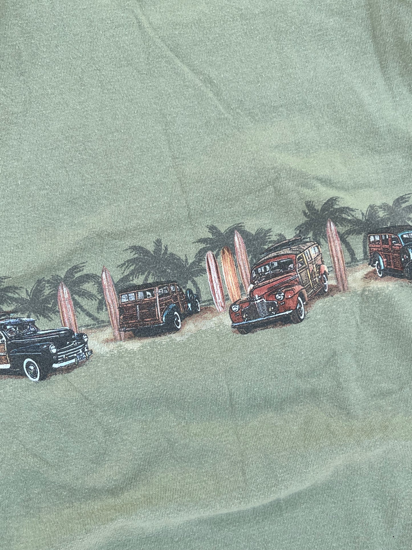 Vintage Newport Blue Light Green Palm Trees and Vintage Cars Graphic Tee (M)