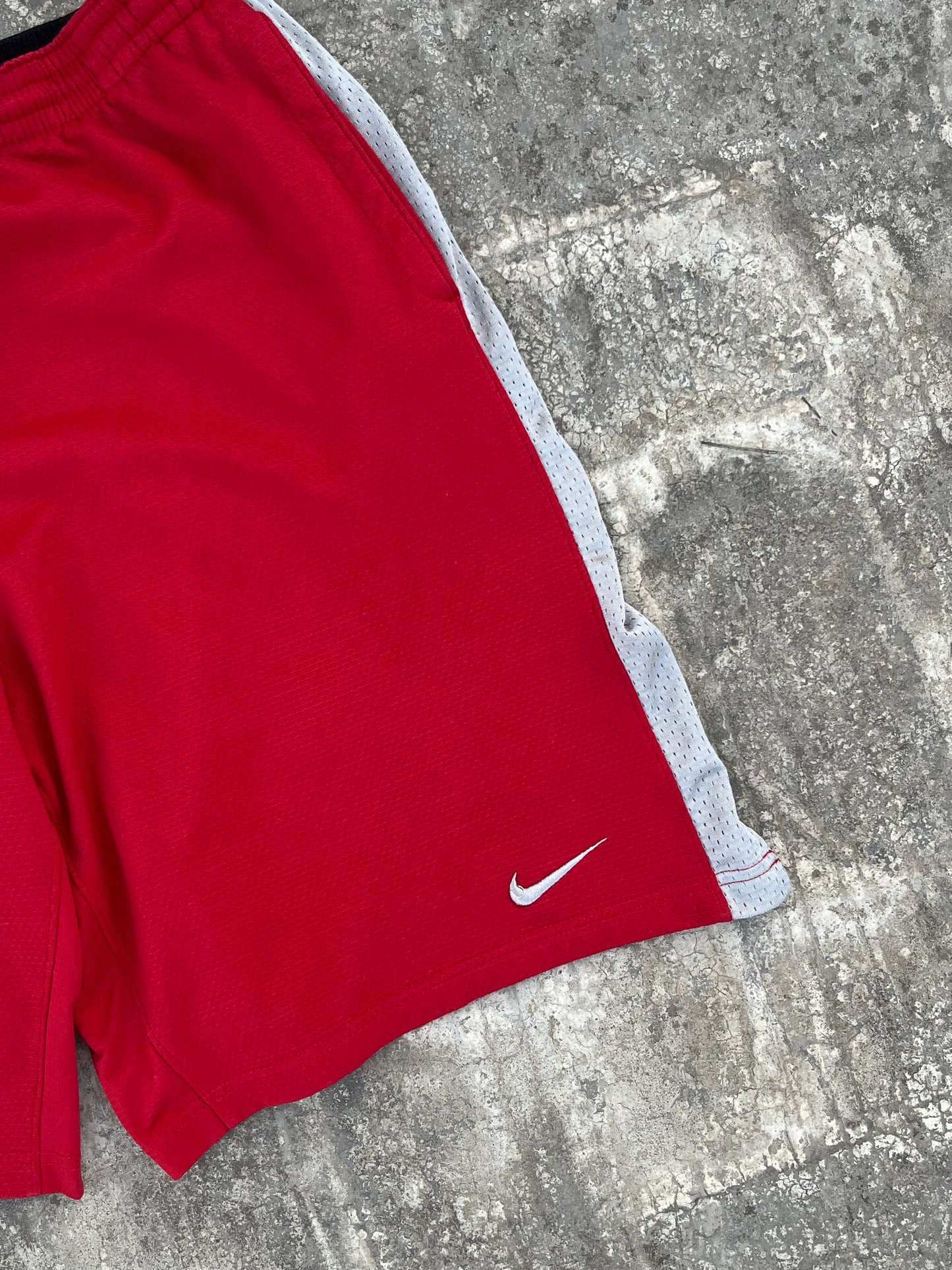 Nike Red Shorts (L/XL)