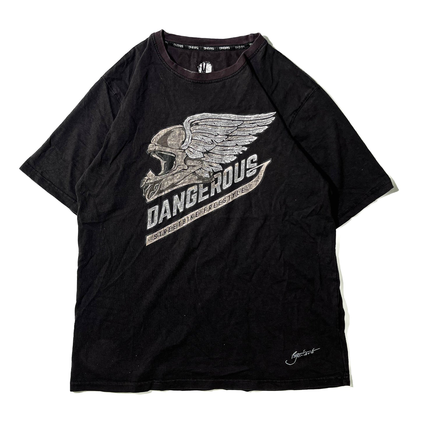 Dangerous Graphic (M)