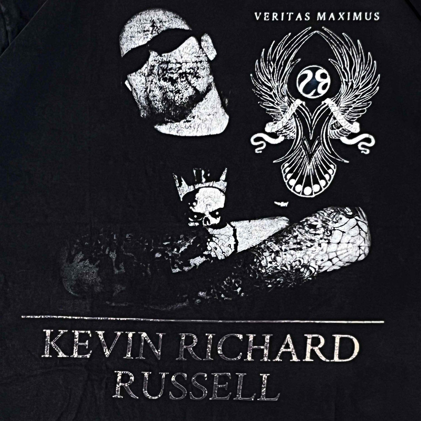 Kevin Richard Russell Distressed (M)