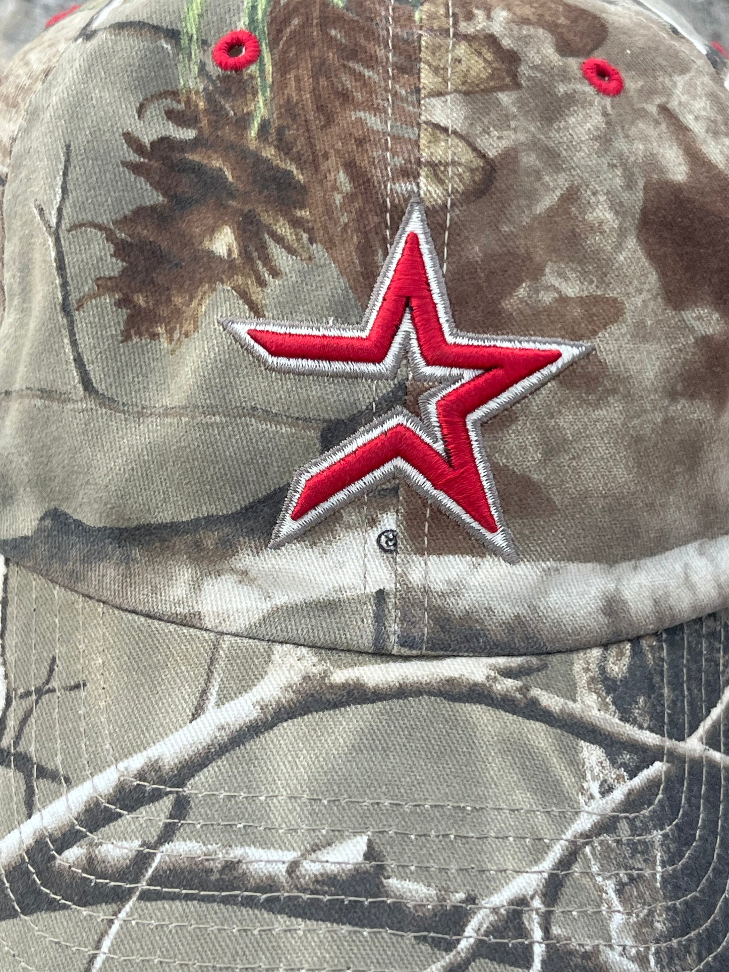 Vintage MLB Houston Astros Fitted Camo Cap