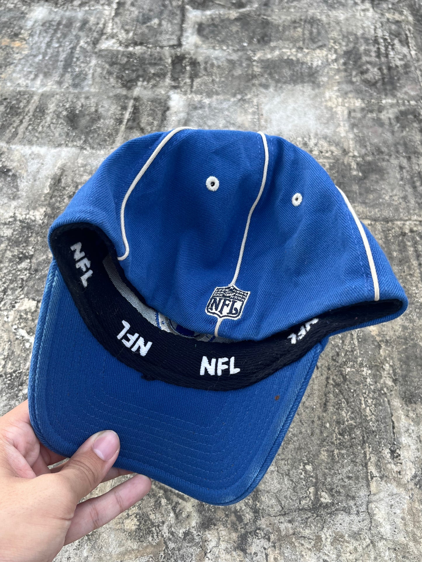 Vintage NFL Indianapolis Colts Blue Fitted Hat