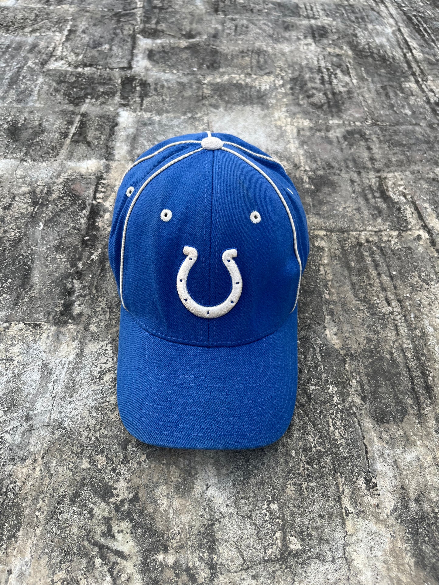 Vintage NFL Indianapolis Colts Blue Fitted Hat