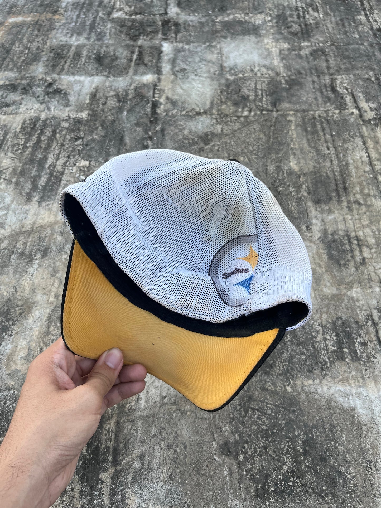 Vintage NFL New Era Pittsburgh Steelers Trucker Fitted Cap