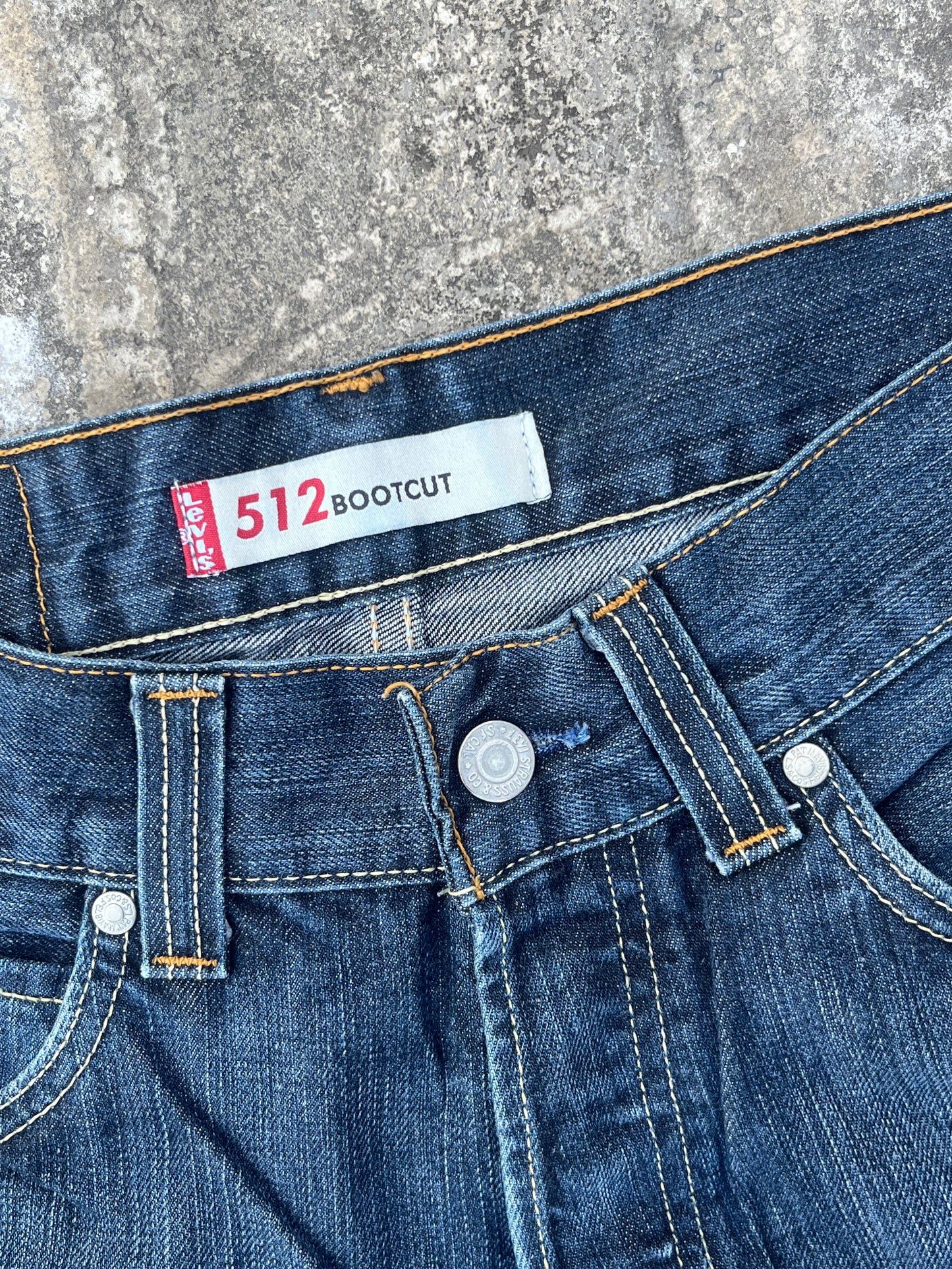 Levi's 512 Mens Bootcut Jeans (31)