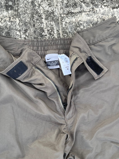 Vintage Nike Green Tech Training Storm-Fit Trackpants (M) (Rare)