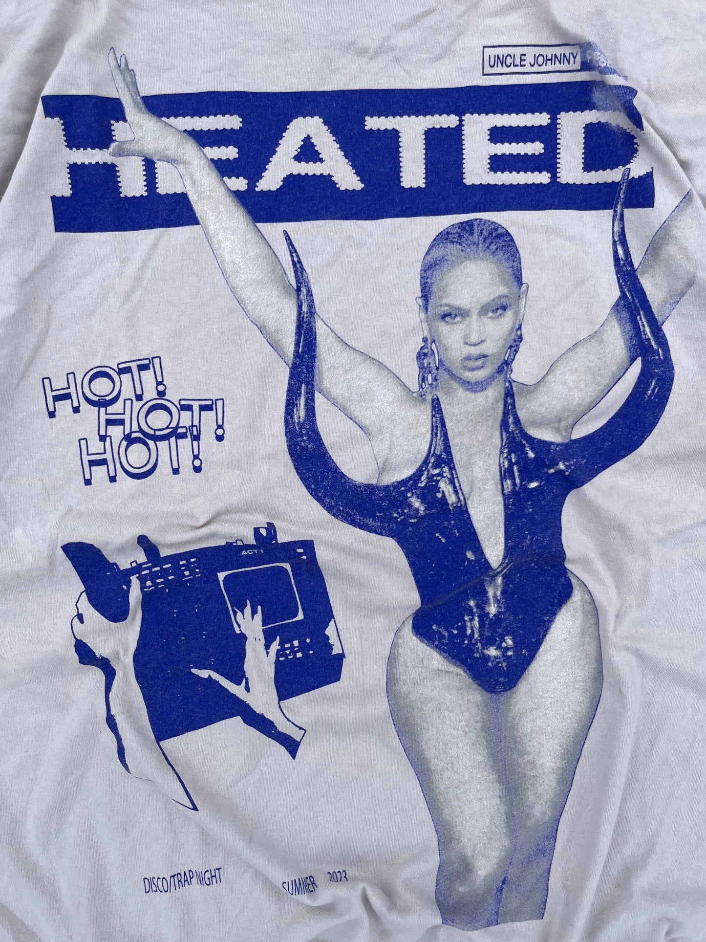 Beyonce Renaissance World Tour 2023 Oversized Tee (L)