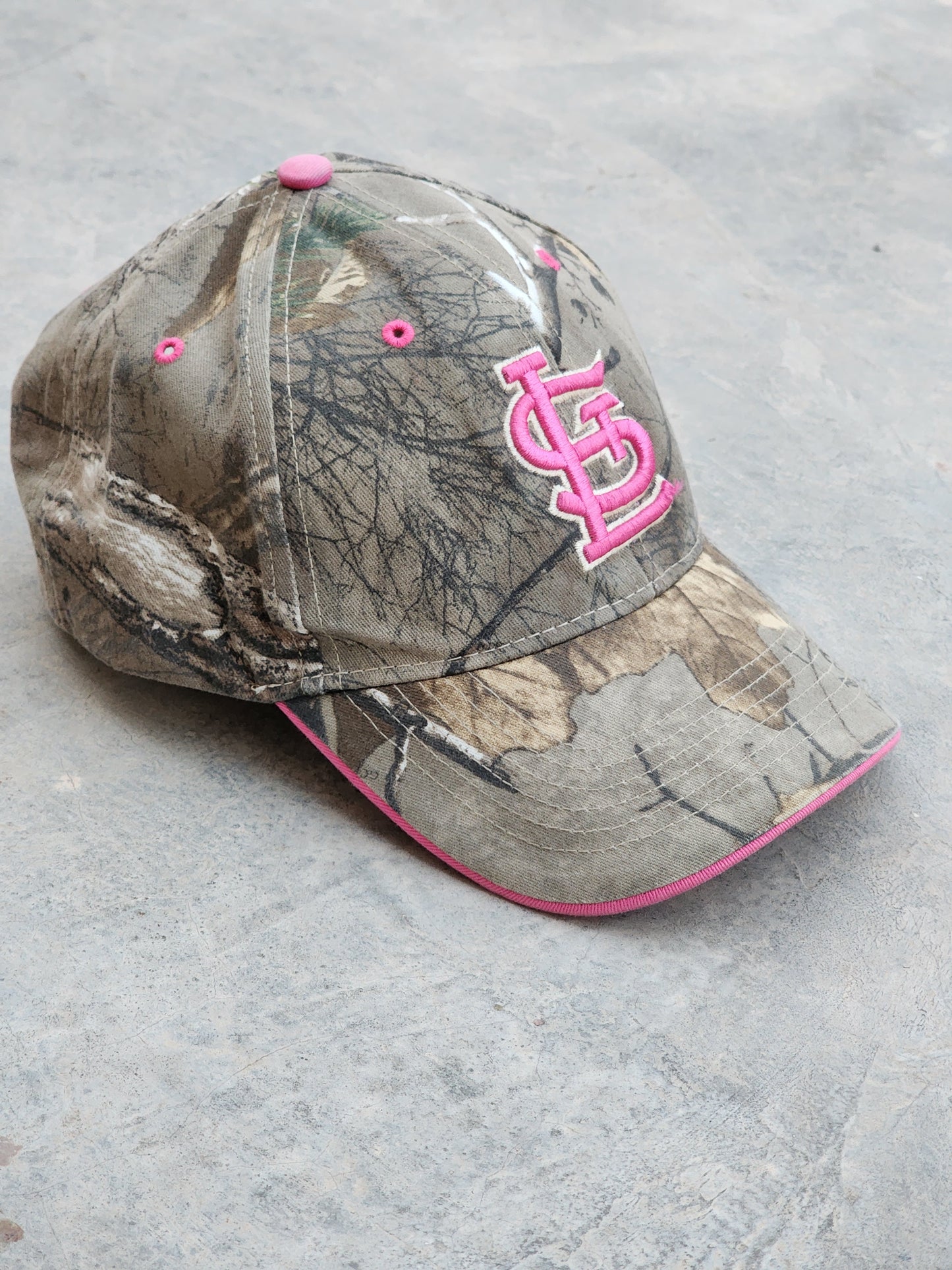 St. Louis Cardinal MLB Camo Cap