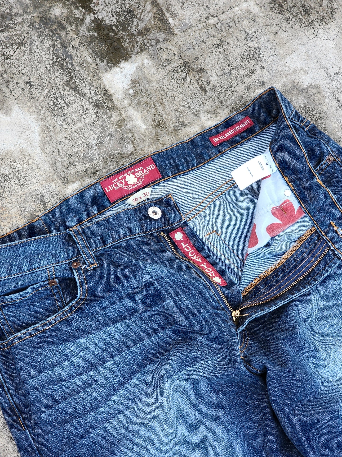 Vintage Baggy Lucky Brand Jeans (38)