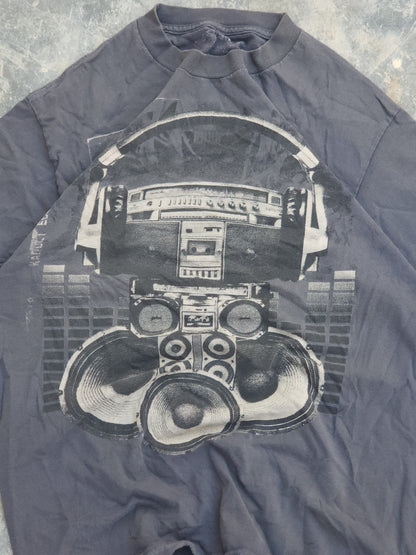Vintage Stereo Box Graphic Tee (M/L)