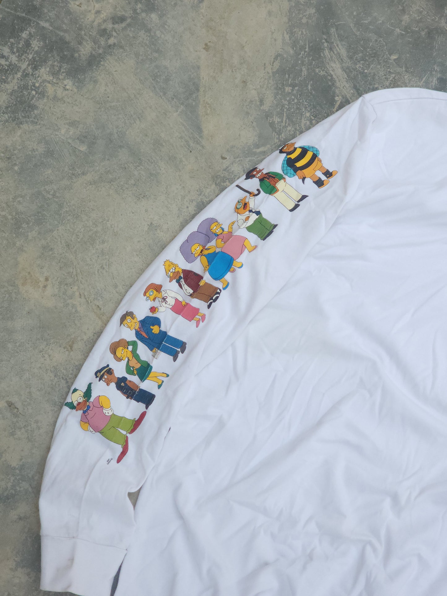 Simpsons H&M full sleeves Tee (L/XL)