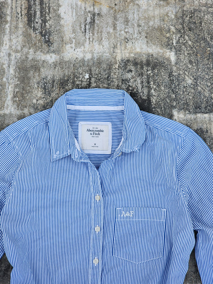 Abercrombie & Fitch Y2K women's Button Down (M)