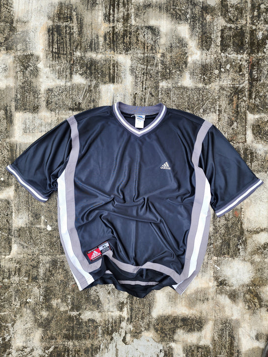Vintage 90's Adidas Black Oversized and Boxy Fit Jersey (XL)