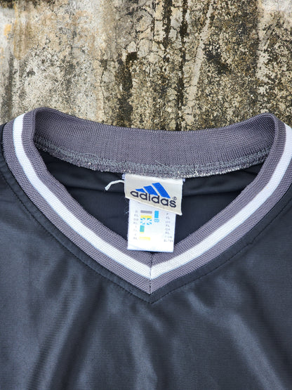 Vintage 90's Adidas Black Oversized and Boxy Fit Jersey (XL)