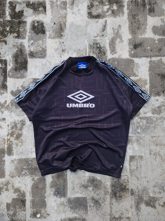 Vintage 90's Umbro Soccer Jersey - Boxy Fit (M)