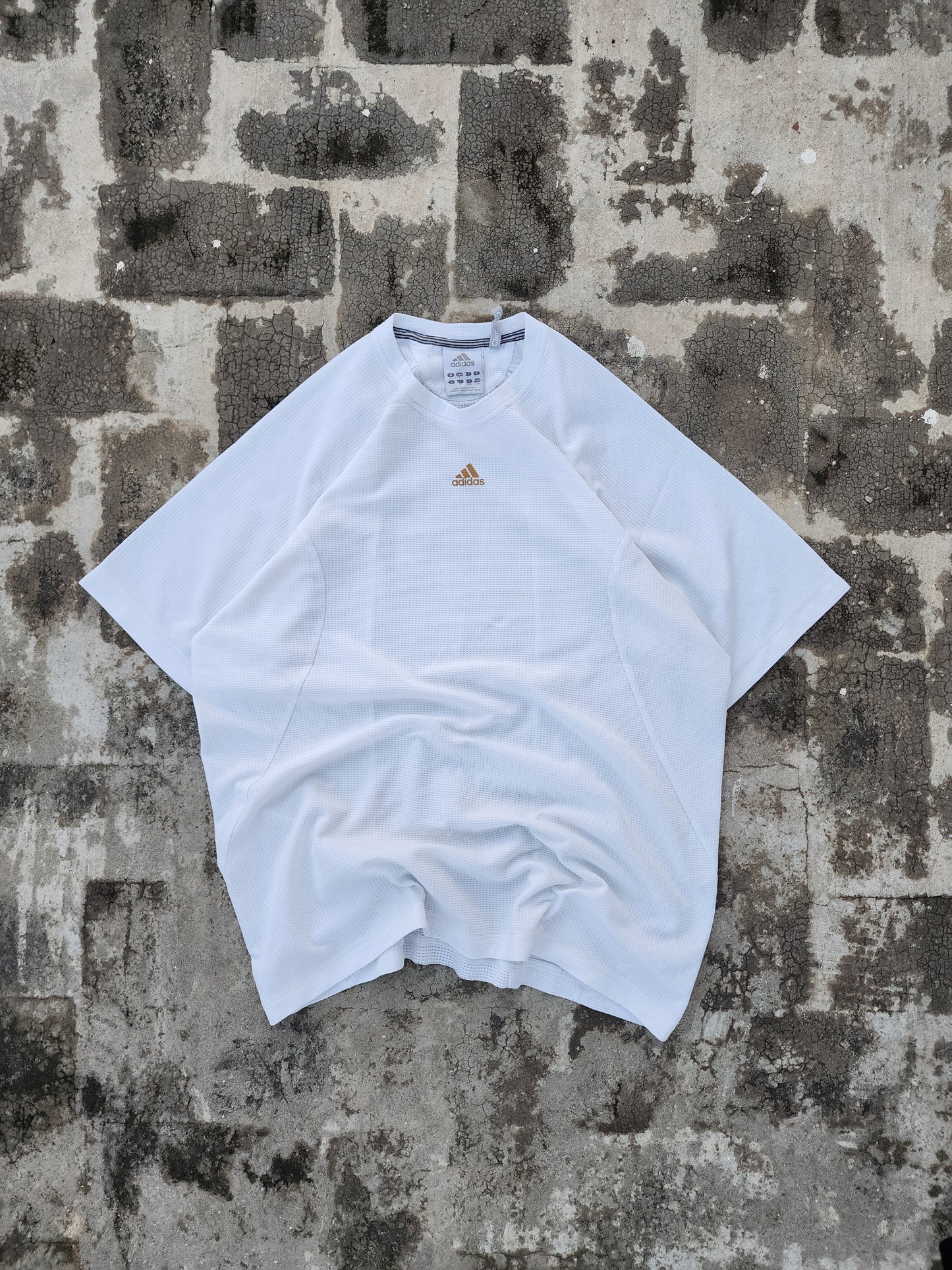 Adidas White - Golden logo Climalite Jersey (M)