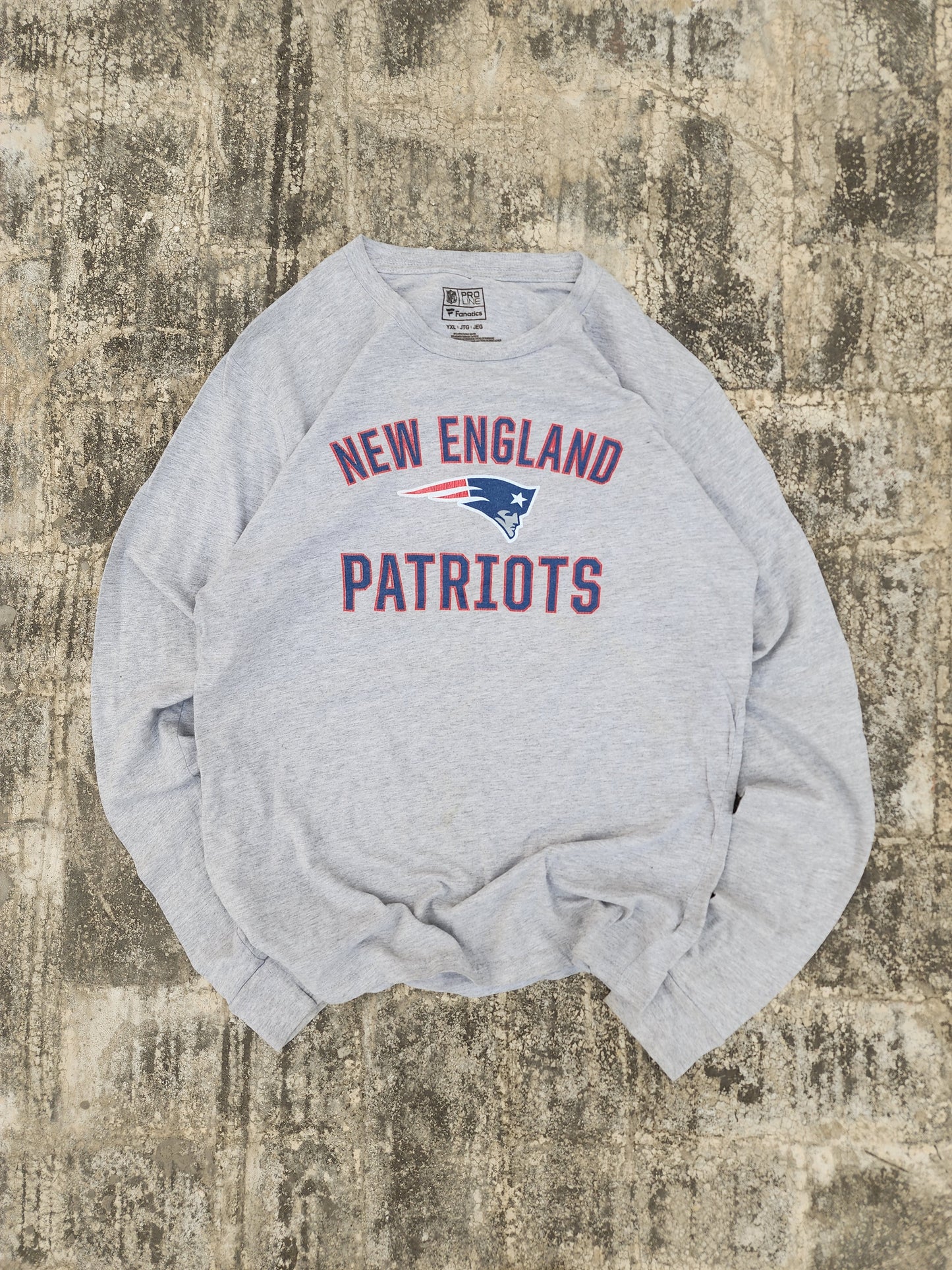 NFL New England Patriots Grey Full Sleeves Tee (S)