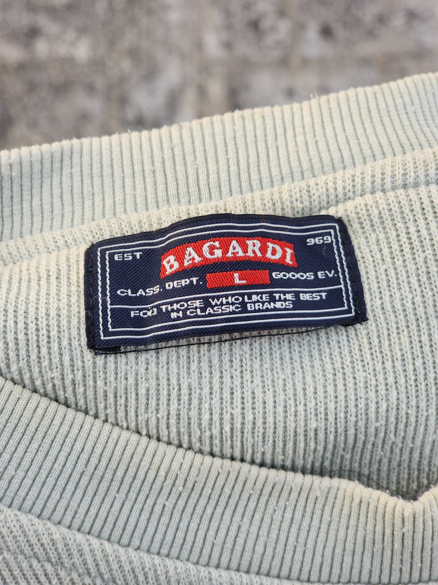 Vintage Bagardi Texturized Off White Sweater (L/XL)