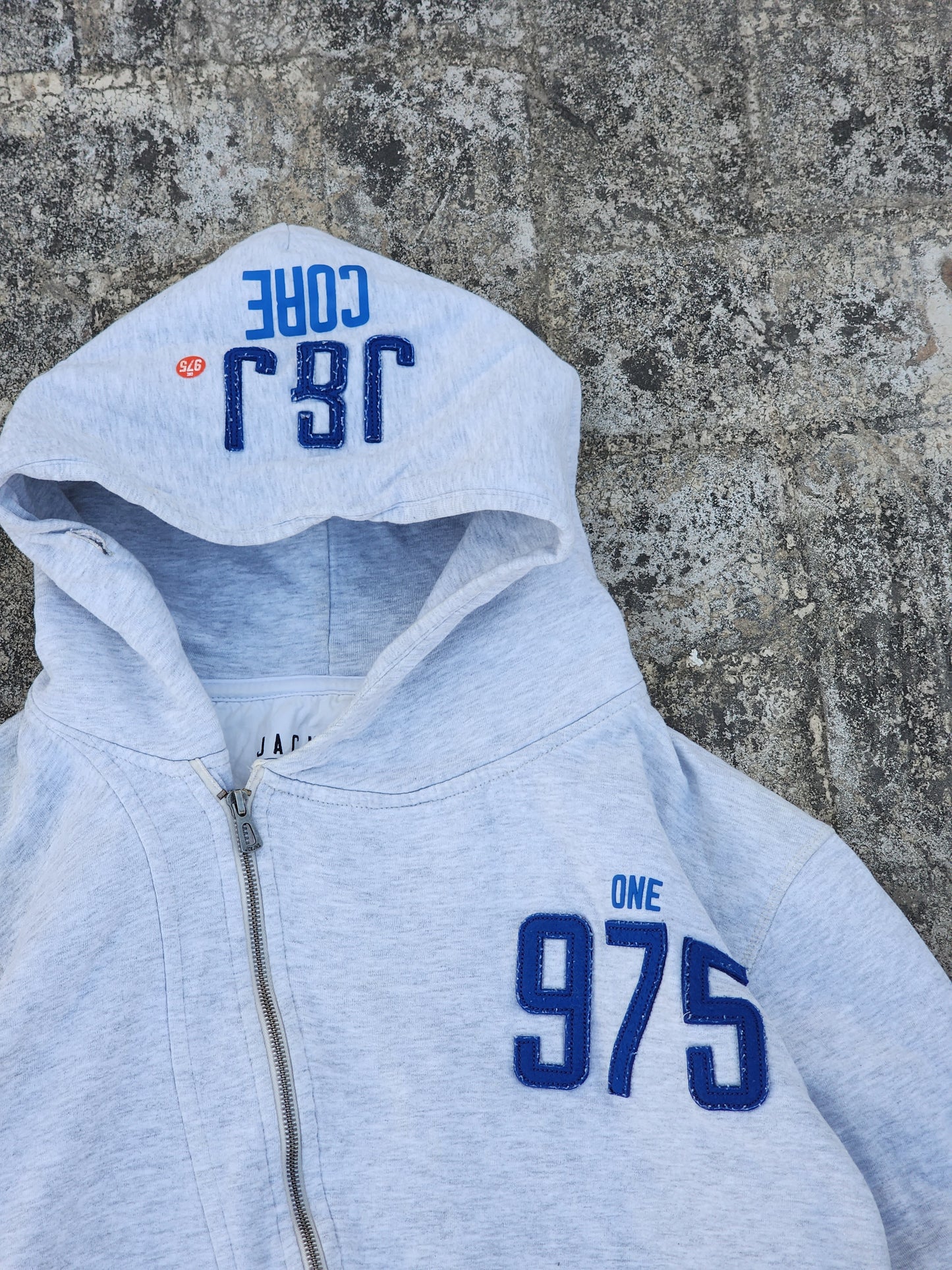 Vintage Jack and Jones One 975 Tilted Zipper Hoodie (Cropped Fit) (S/M)