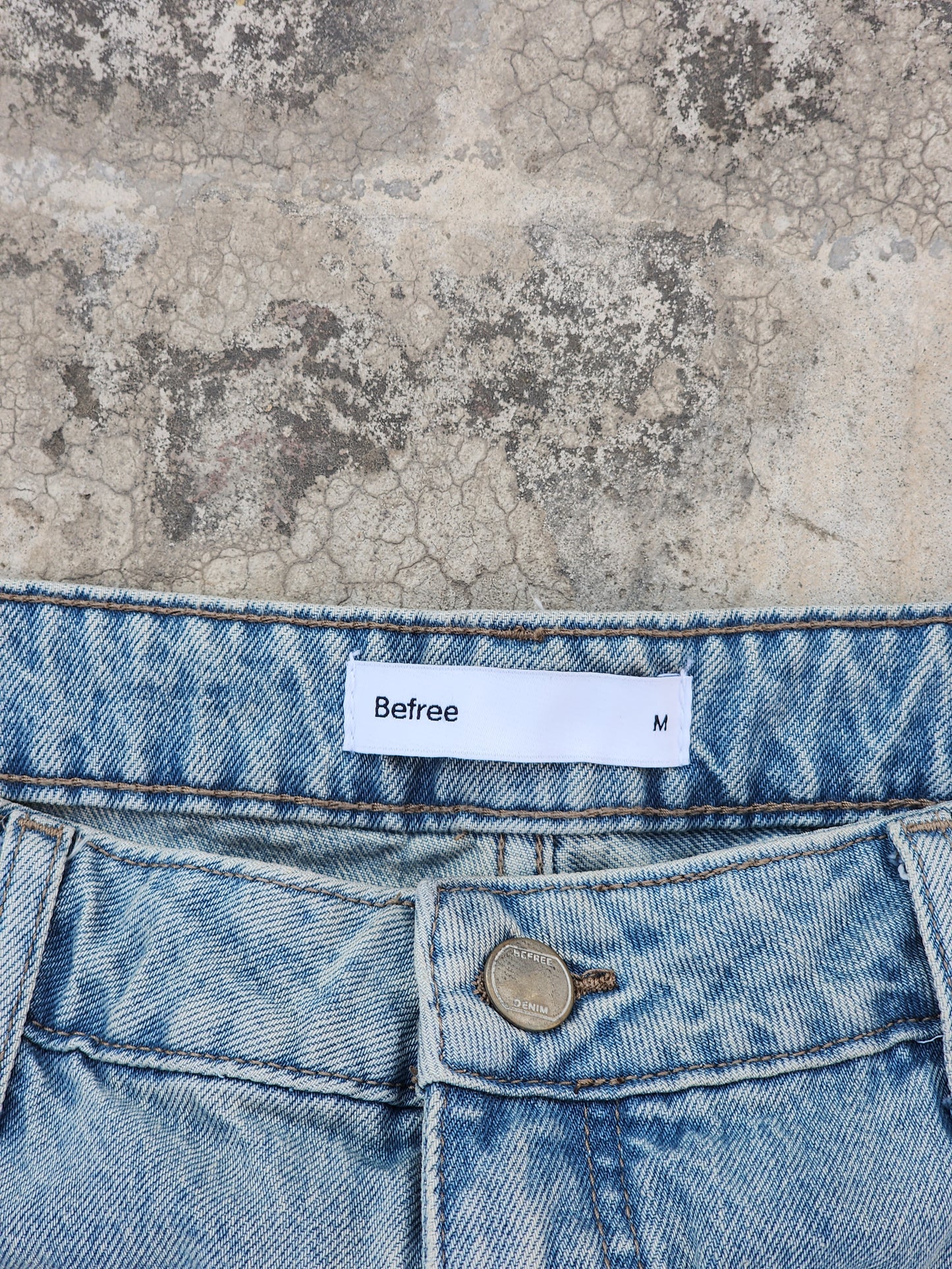 Vintage Light Blue Befree Baggy Jeans (32)
