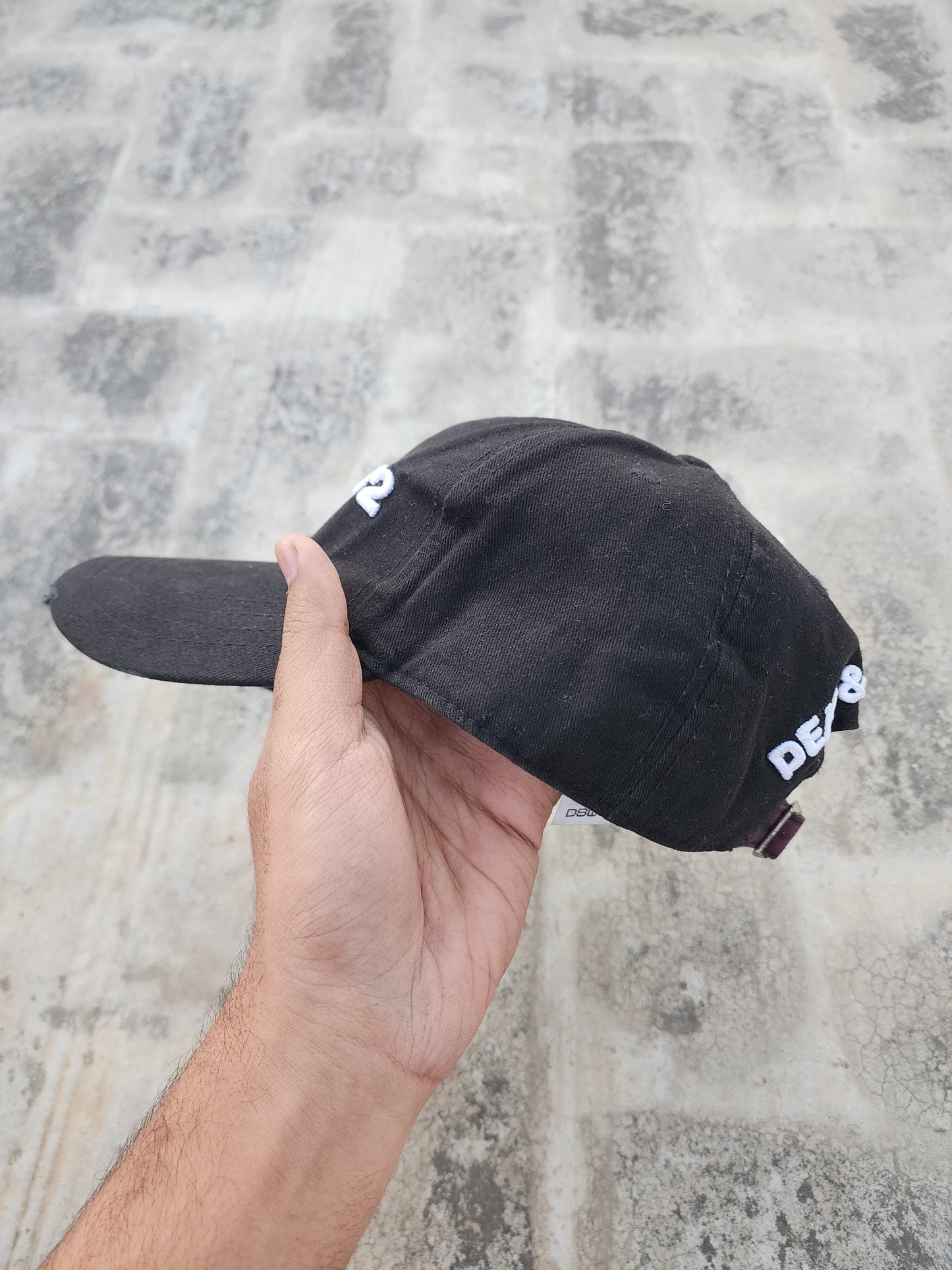 DSQUARED 2 Black Cap