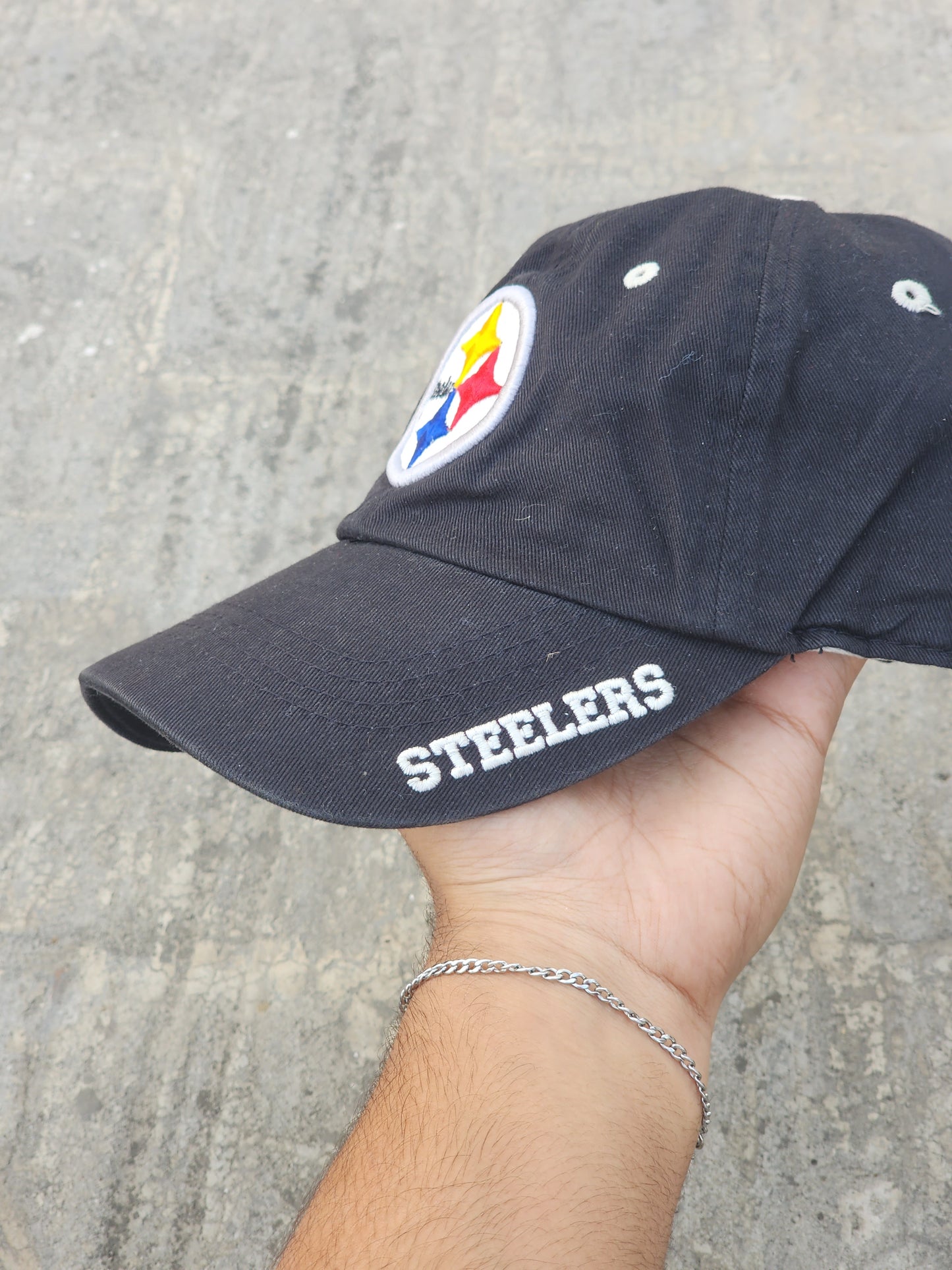 Vintage NFL Team Apparel Official Steelers Cap