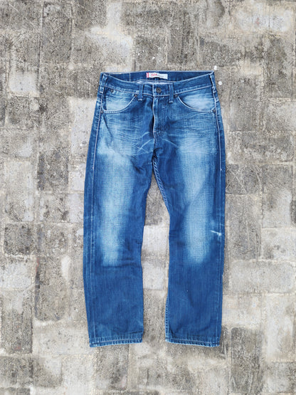 Vintage Levi's 504 Straight Fit Jeans (33)