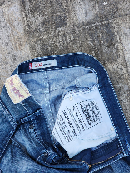Vintage Levi's 504 Straight Fit Jeans (33)