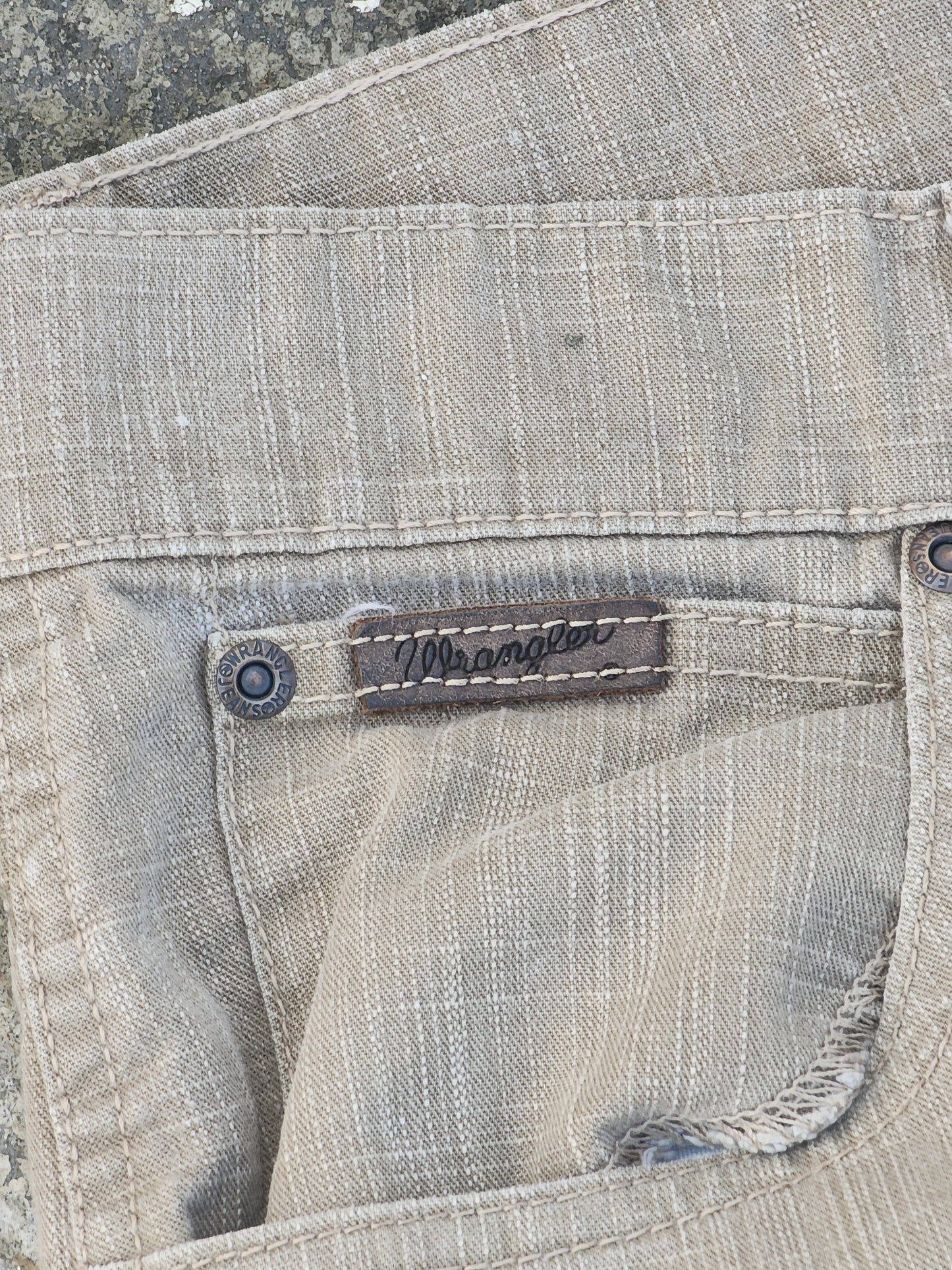 Vintage Wrangler Beige Texturized Jeans (36)
