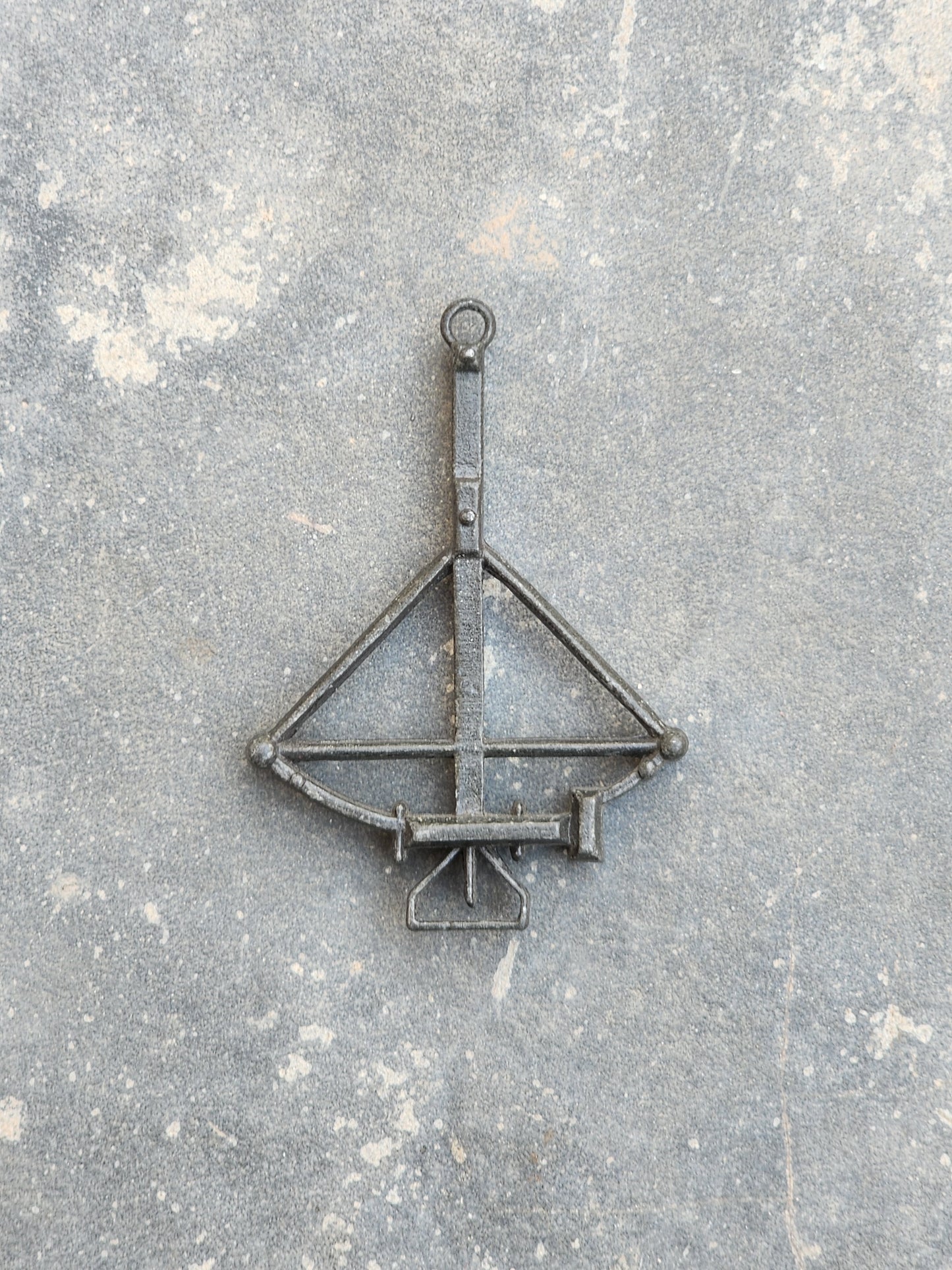 Vintage Crossbow The Walking Dead Pendant