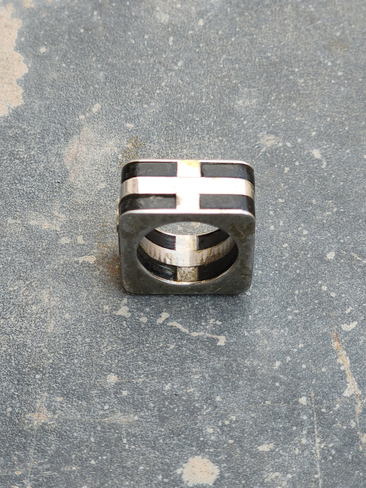 Vintage Four Sided Square Ring