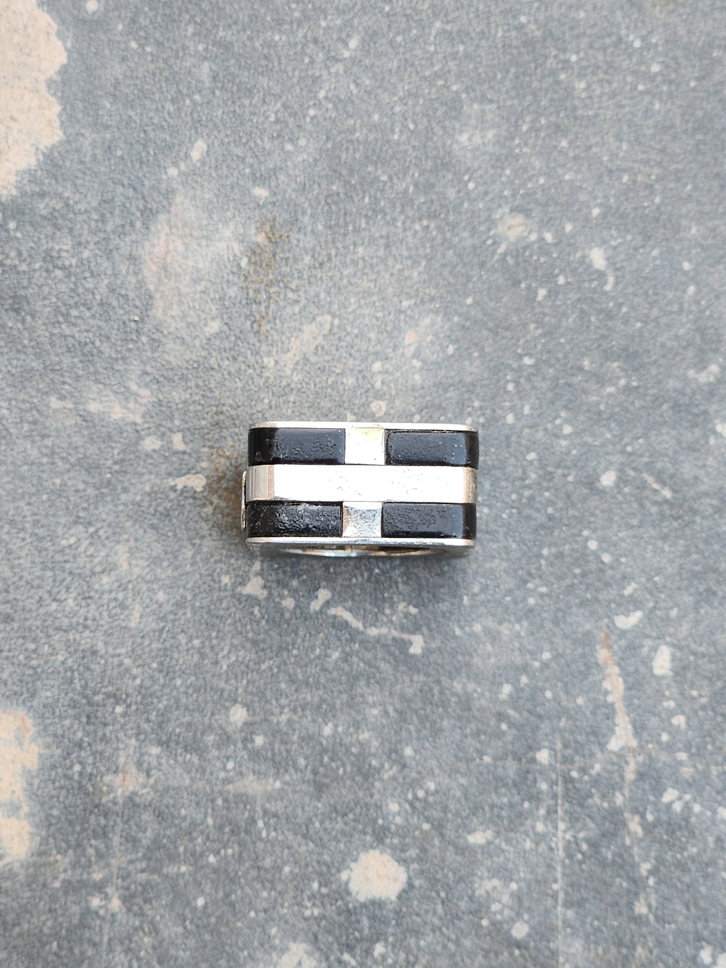 Vintage Four Sided Square Ring