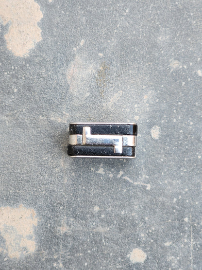 Vintage Four Sided Square Ring