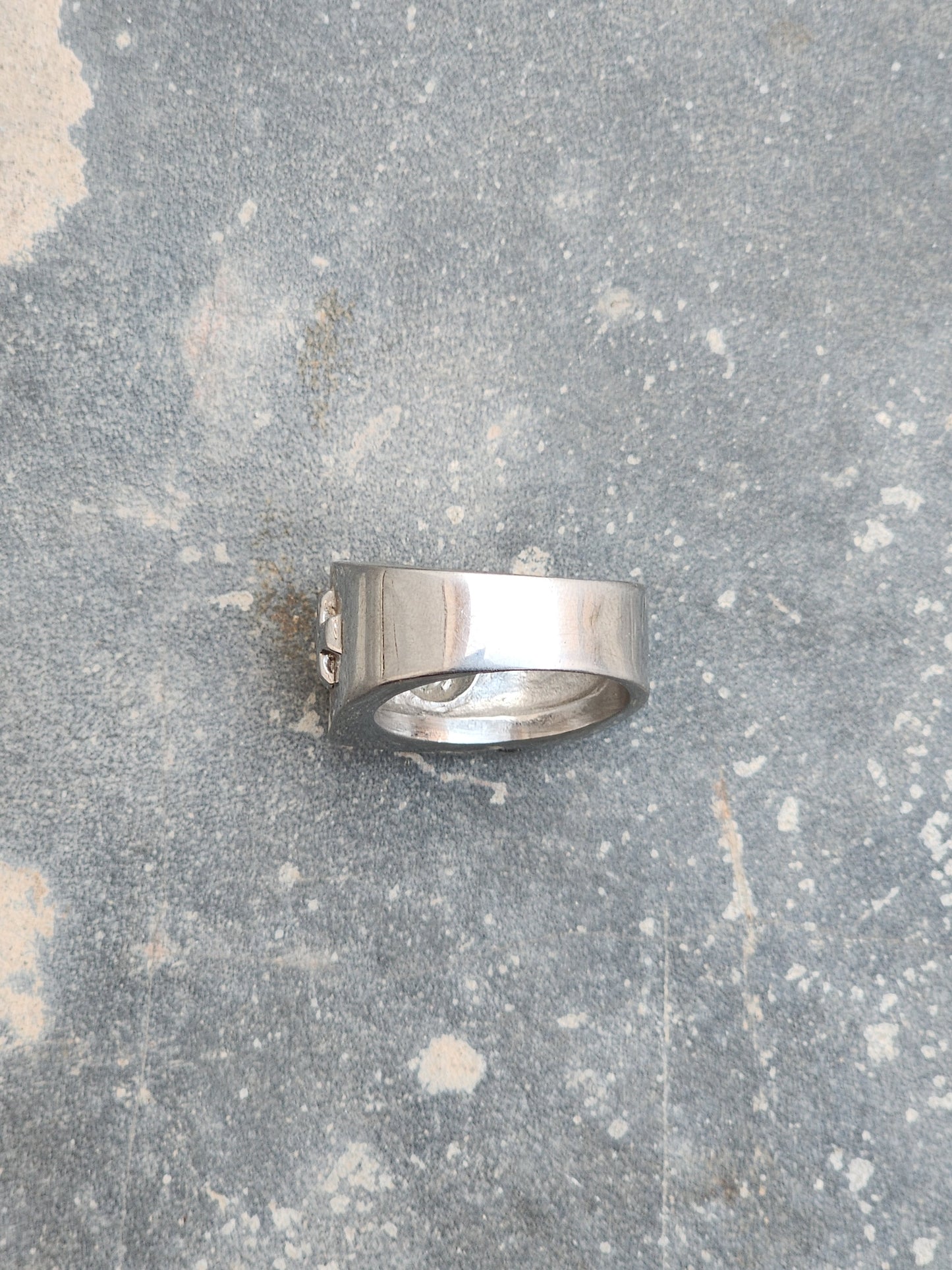 Vintage King Crown Ring
