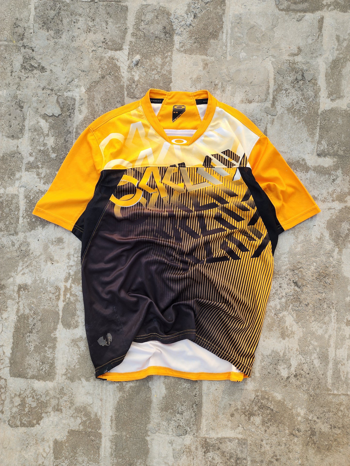 Oakley Golden Yellow and Black Jersey (M)