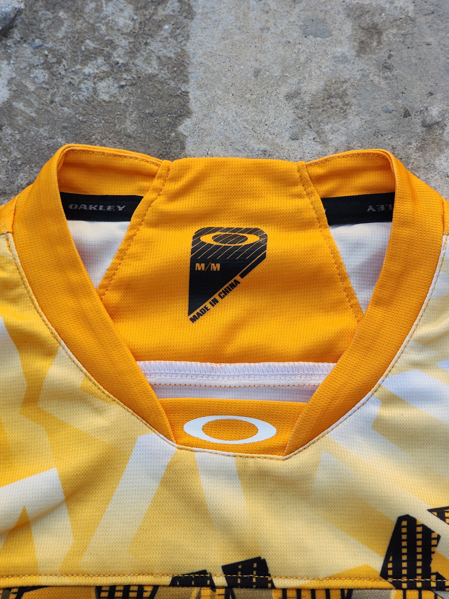 Oakley Golden Yellow and Black Jersey (M)